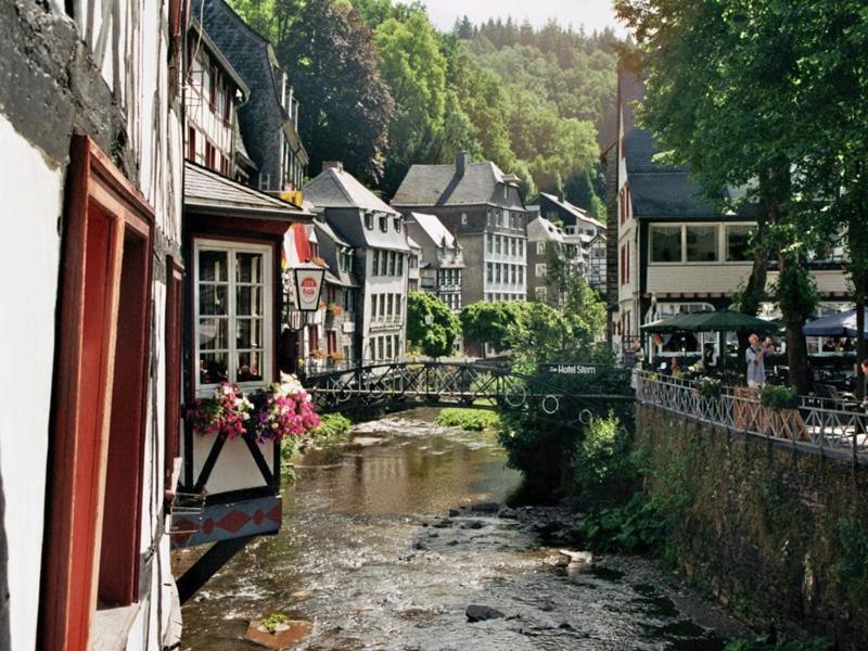 Kanino Monschau Exterior photo